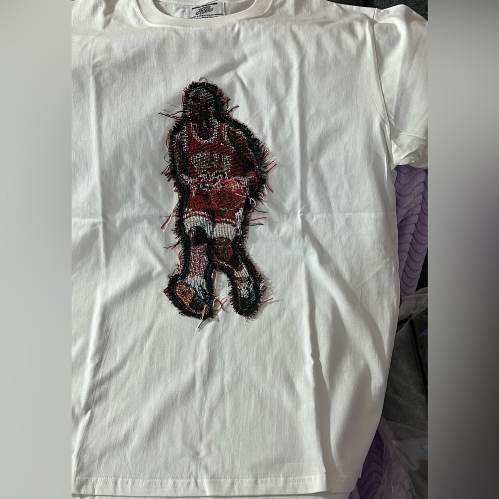 Team US Sports Club Embroidered Michael Jordan On The Move XXL Mens TShirt White